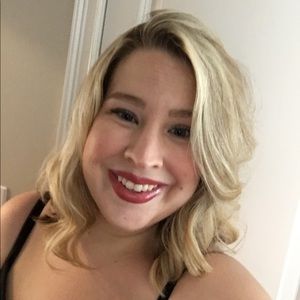 Meet your Posher, Meredith